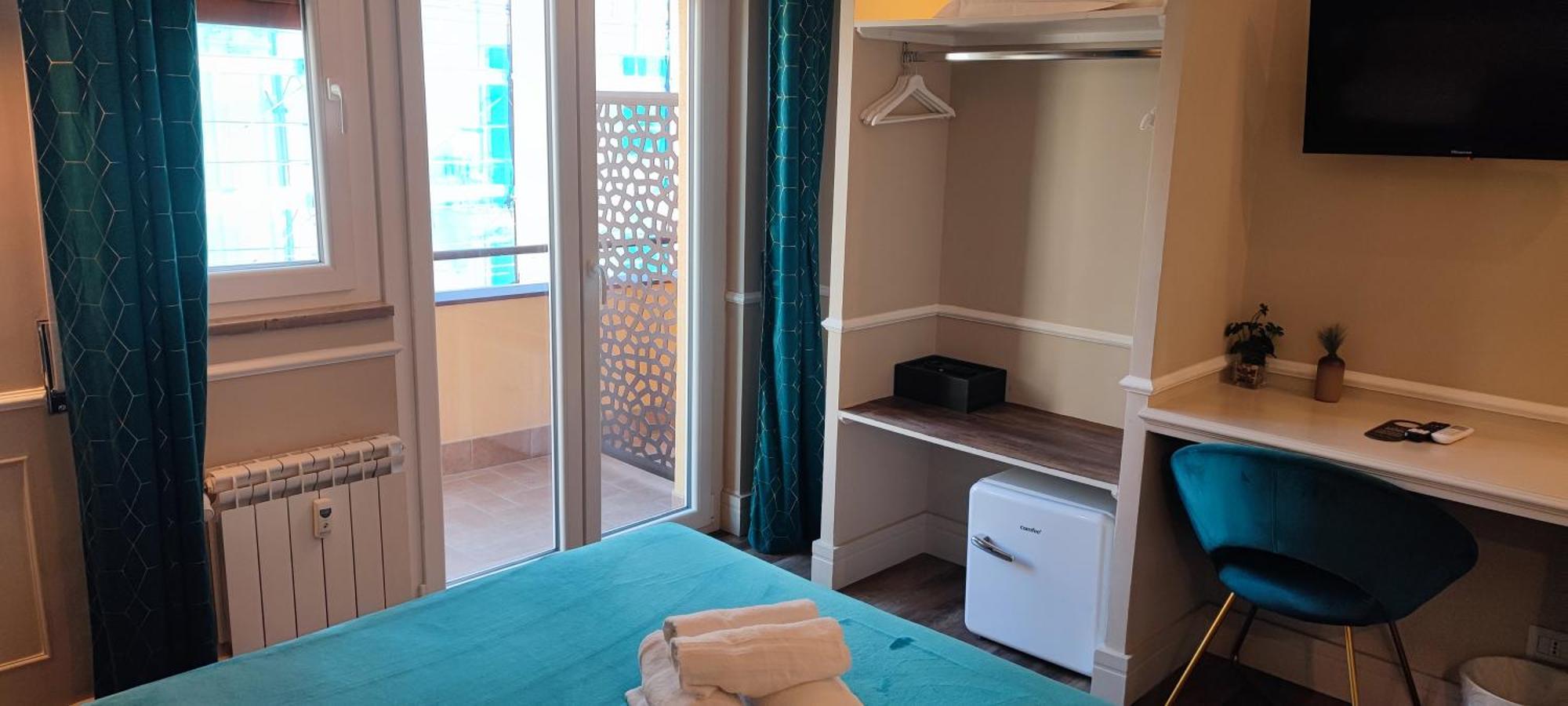 Le Petit Bijou Hotel Рим Екстериор снимка