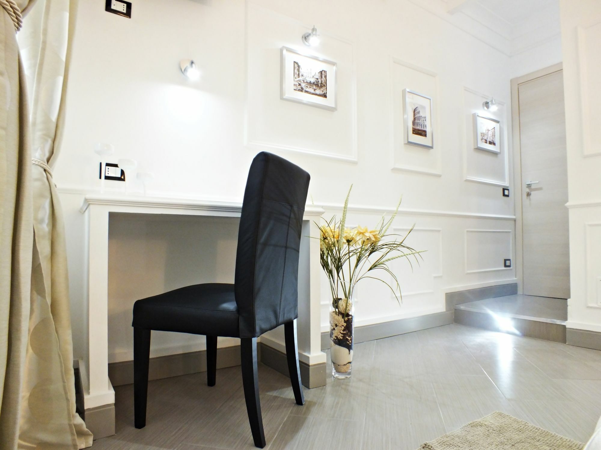 Le Petit Bijou Hotel Рим Екстериор снимка